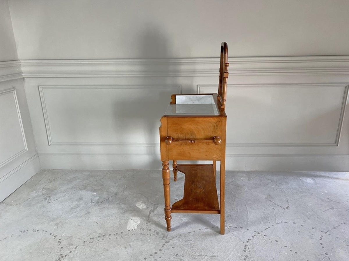 �ե�󥹡��ޡ��֥�ȥåס��ɥ�å��󥰥ơ��֥� 6013