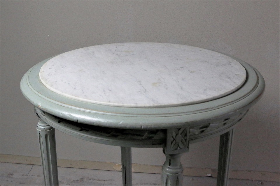 ������ŷ�ġ��ڥ���ƥåɥ饦��ɥơ��֥� 4019