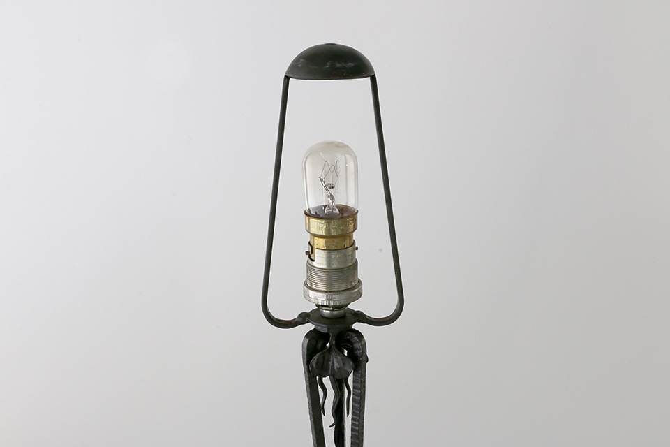 �ɡ���/�ơ��֥���� 285