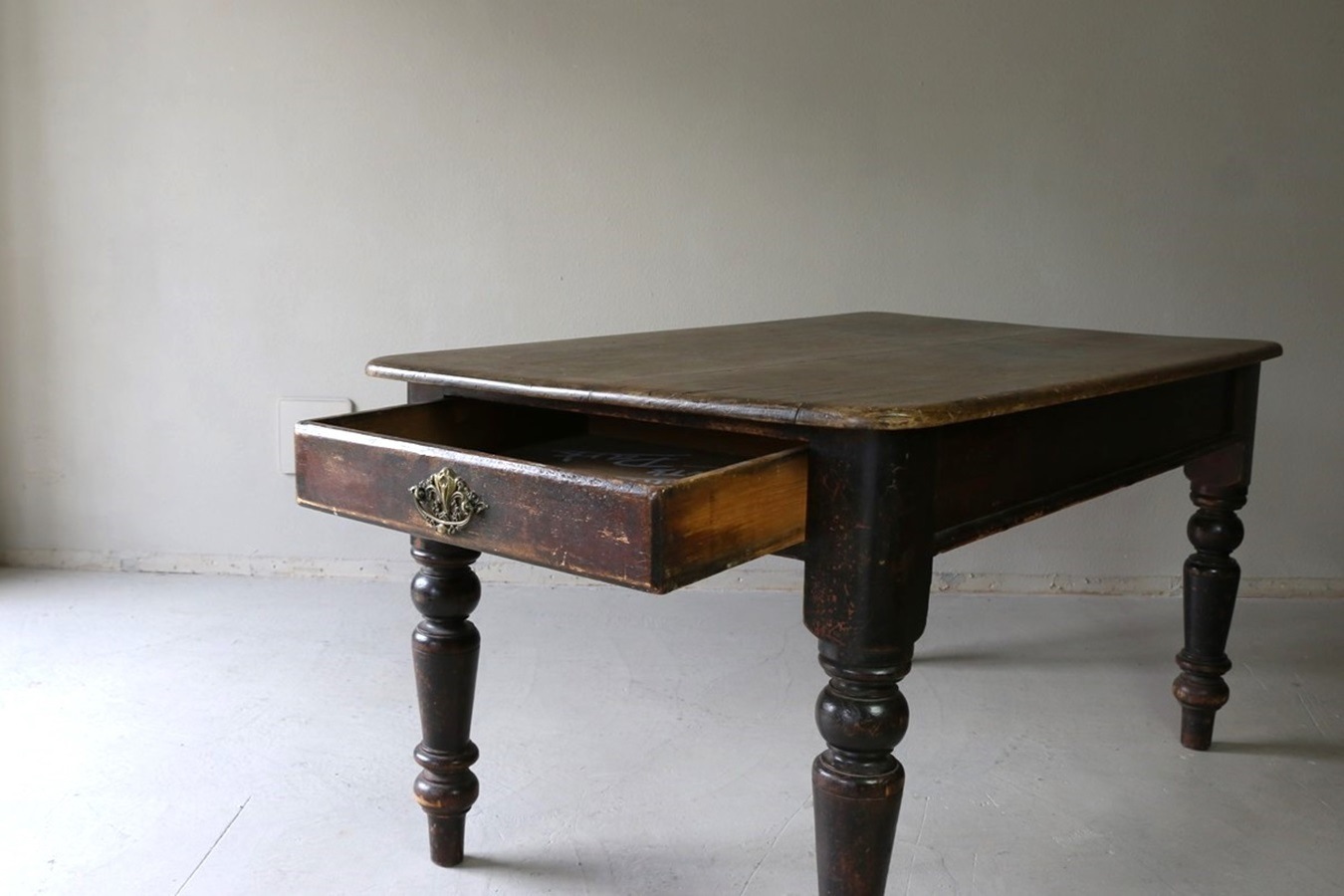 �ե�󥹡��ڥ���ƥåɡ��ơ��֥롡5535