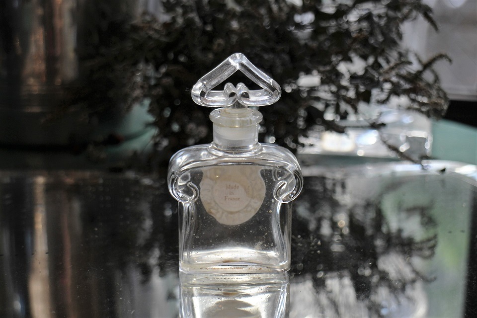 ゲラン ミツコ 香水 パルファム バカラボトル アンティーク 【公式通販】