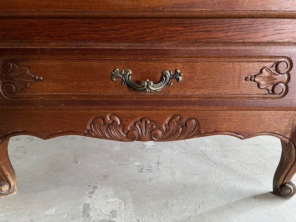 �����󥵥���Ħ�郎�ܤ��줿ǭ­�Υ������������ȡ�6670