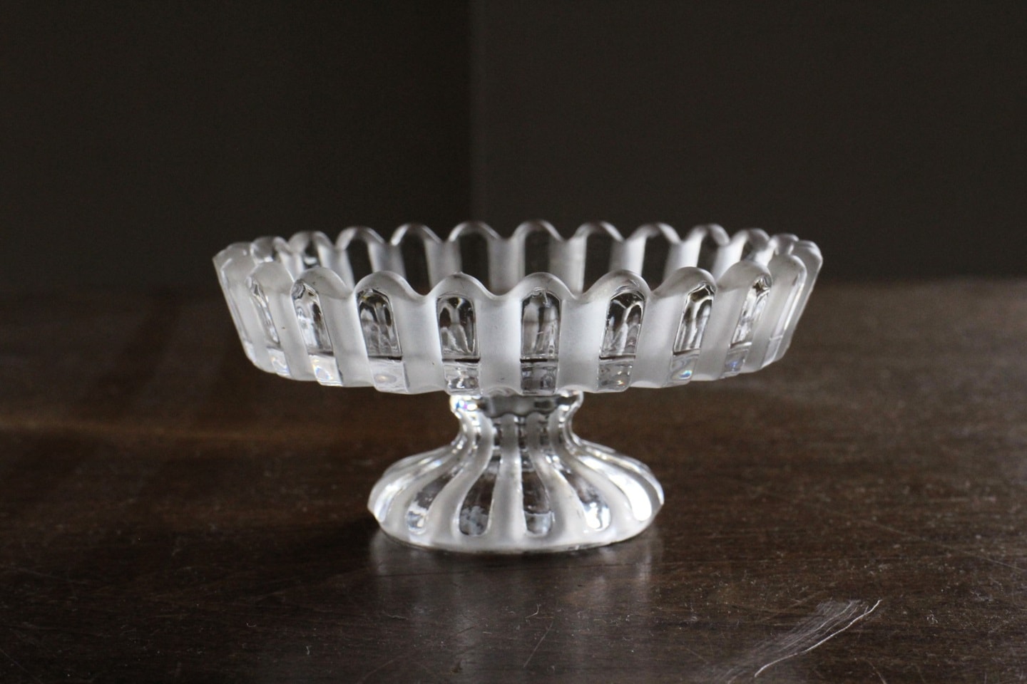 オールドバカラ/※19世紀 コートアルテルネ・デポリ　マスタードポット オールドバカラ/※19世紀 コートアルテルネ・デポリ マスタードポット