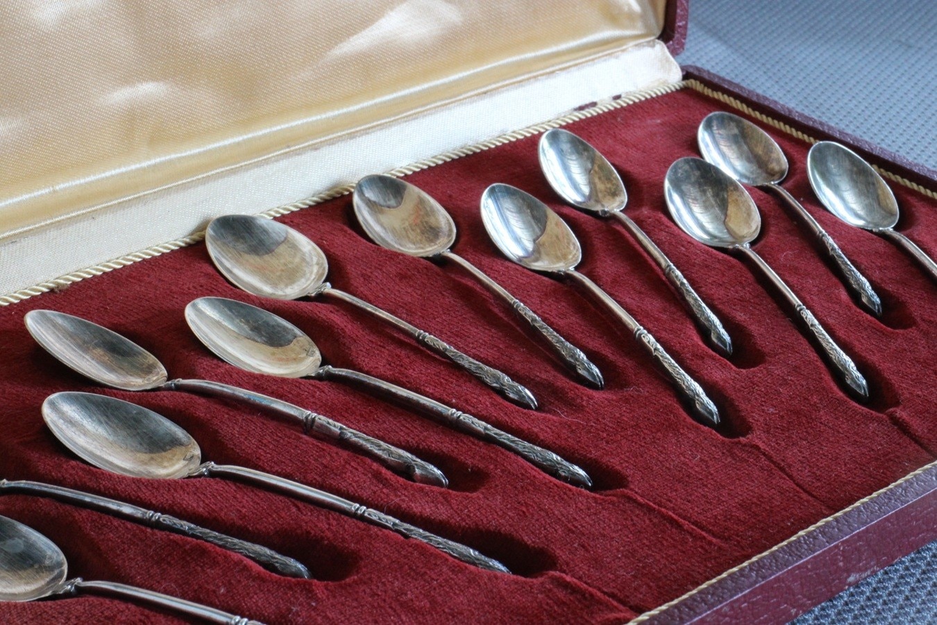 �ե�󥹡�Saint Medard�ʥ��󡦥������˥���С��ץ졼�ƥåɥ��ס���12�ܥ��åȡ�7367