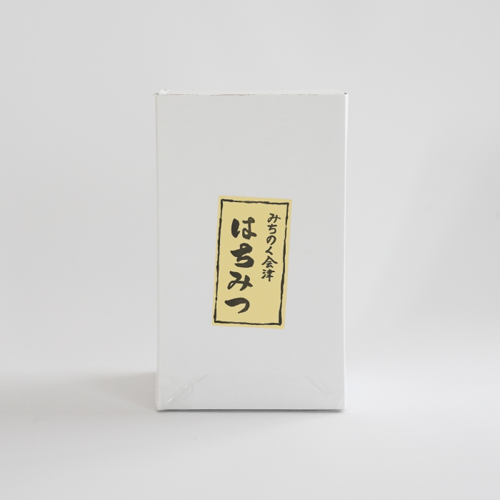 会津産栃の蜂蜜2.4kg。裏磐梯から只見の会津地方でとれたくせがなく