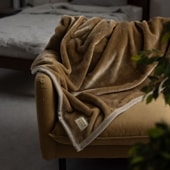 アクリル毛布 吸湿発熱