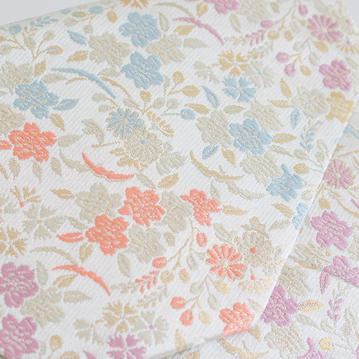 茶道具 名物裂 新橋 数寄屋袋 春秋紋 （しゅんじゅうもん）中川