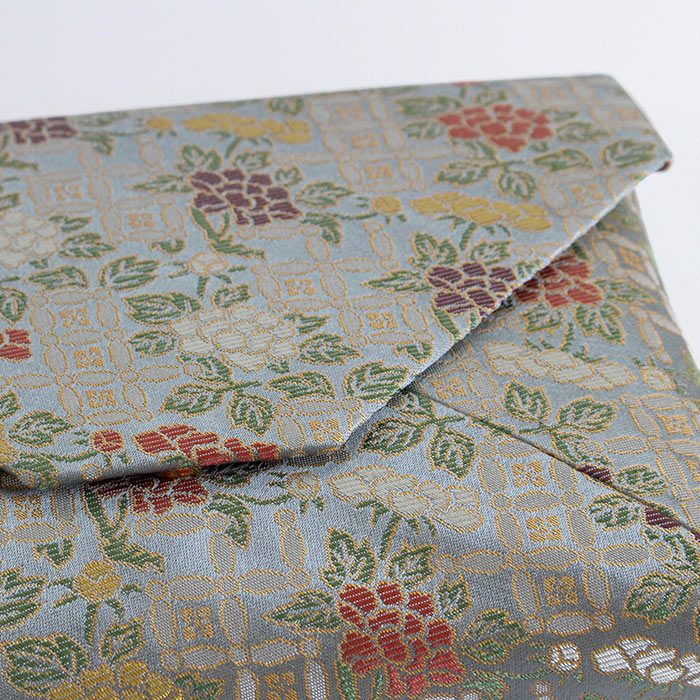 ♥選茶道裂　定価145000円　全２巻　箱付き　実物裂地見本　名物裂地 茶道具 名物裂 新ん橋 数寄屋袋 牡丹に七宝模様 （ぼたんにしっぽうも