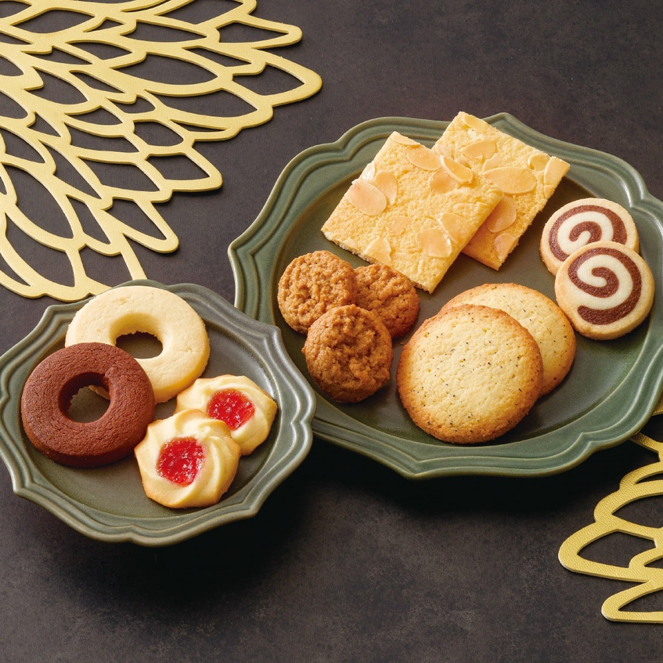 Ryuusa☆クッキー＆シュークリームチャーム☆フェイクスイーツ Ryuusa☆クッキー＆シュークリームチャーム☆フェイクスイーツ