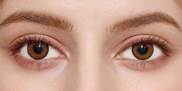 コスメティックブラウン｜Cosmetic Brown 【乱視用カラコン】 ハーフカラコン｜6ヶ月～1年/～－10.00