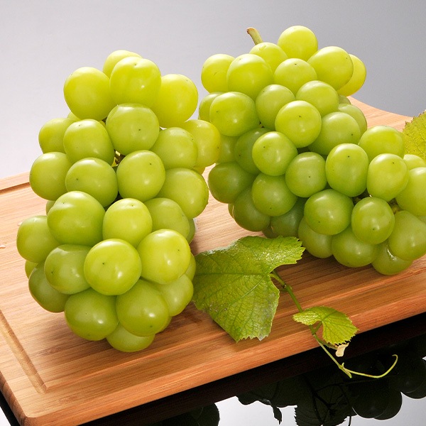 【送料込】信州産 シャインマスカット（秀品/２房/計１kg）