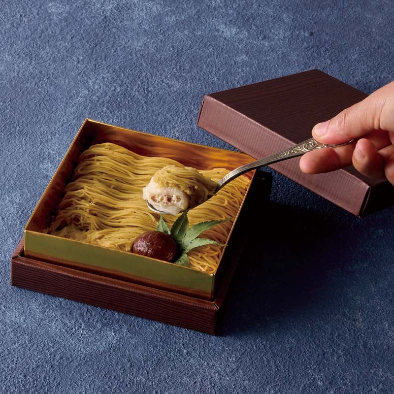 【送料込・お歳暮】和栗モンブラン専門店「栗りん」栗千本 モンブラン400g(大福9個入)