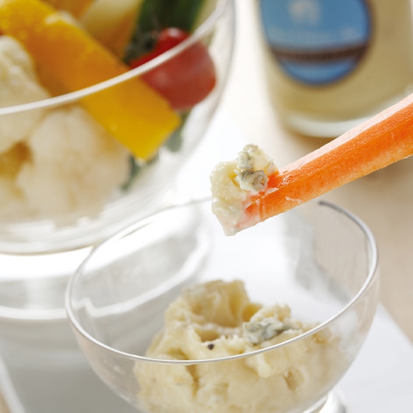 【日本各地のお土産】（送料はまとめ買いがお得！）北海道「ノースファームストック」 北海道ブルーチーズディップ（60g）