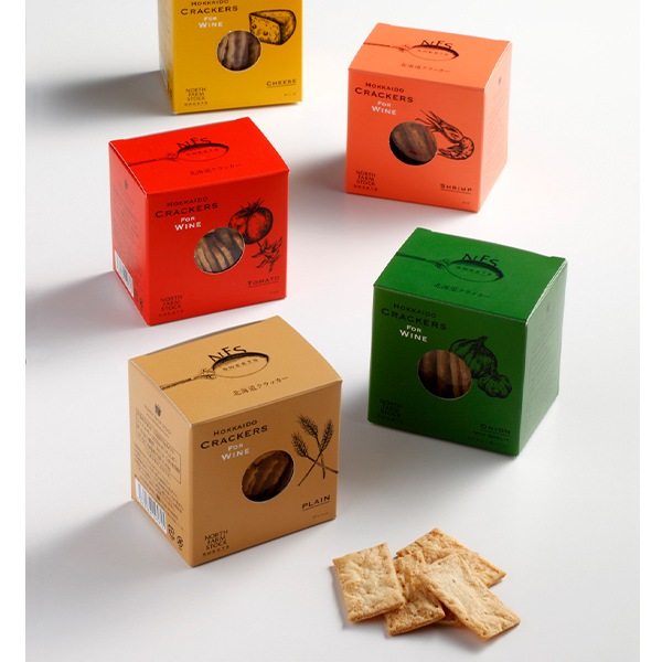 【日本各地のお土産】（送料はまとめ買いがお得！）北海道「ノースファームストック」 北海道クラッカー（エビ／55g）