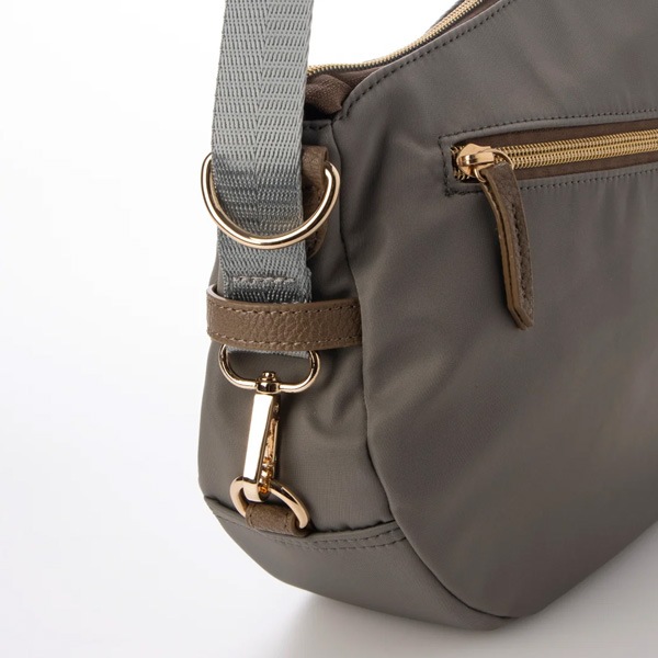 （4512008573791/814/821/807)タビコモノ TabiKomono TB撥水軽量ナイロンアシンメトリーショルダー