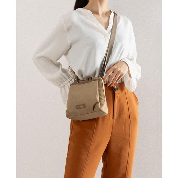 (4512008573838/52/69/45)タビコモノ TabiKomono TB撥水軽量ナイロン三層ミニショルダー