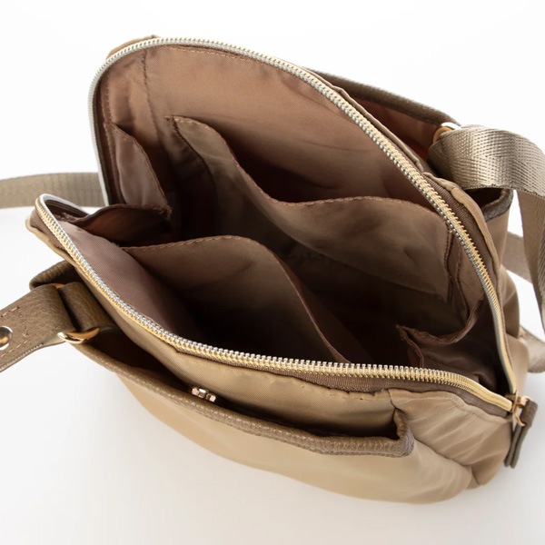 (4512008573838/52/69/45)タビコモノ TabiKomono TB撥水軽量ナイロン三層ミニショルダー