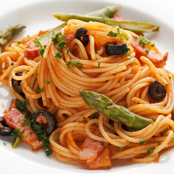 【日本各地のお土産】（送料はまとめ買いがお得！）北海道「ノースファームストック」 北海道のトマトソース（60ｇ）