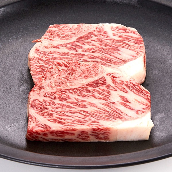 Y-19052019　牛　スムースバッファロー　202ds　一頭　1.4mm　キャメル　1枚 Y-25060219 国産牛 スムース 212ds 半裁 1.5mm パープル 1枚