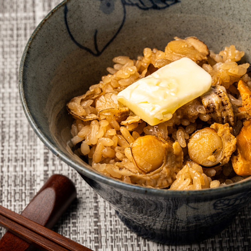 【送料込】「北海道産ホタテがゴロゴロ炊き込みご飯の素×2袋」ホタテ卵とホタテヒモも入って美味しい！