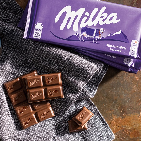 Milka アルペンミルク　 50個入り 世界のお土産】（送料はまとめ買いがお得！） ドイツ 土産 ミルカ