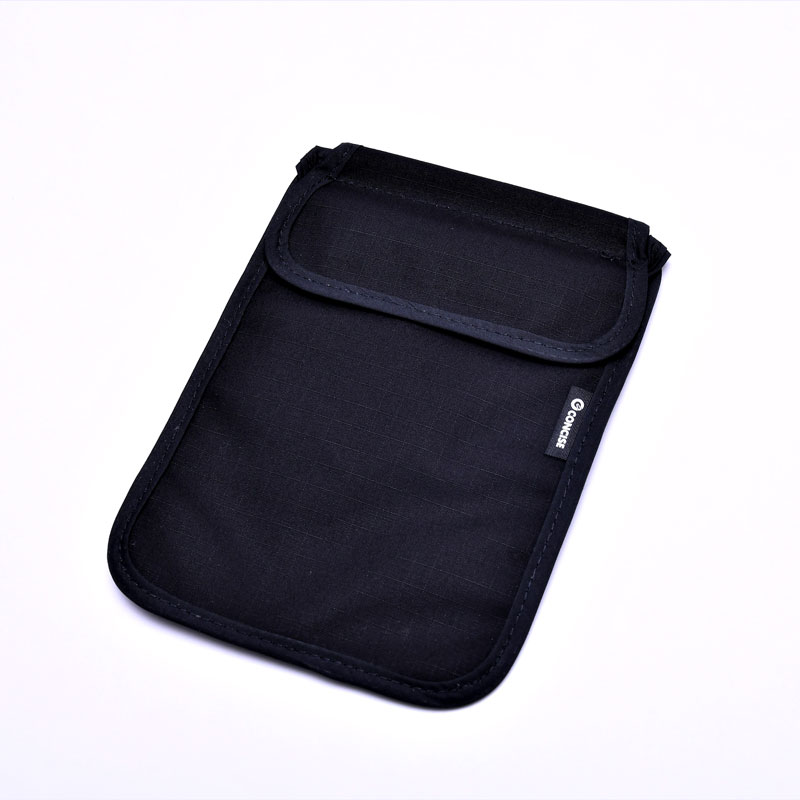 （4512008536871/88/95）トラベルスタンダードポーチ 貴重品 盗難防止 セキュリティ 肩掛け 首下げ ベルクロ シンプル 軽量 海外旅行 コンサイス CONCISE