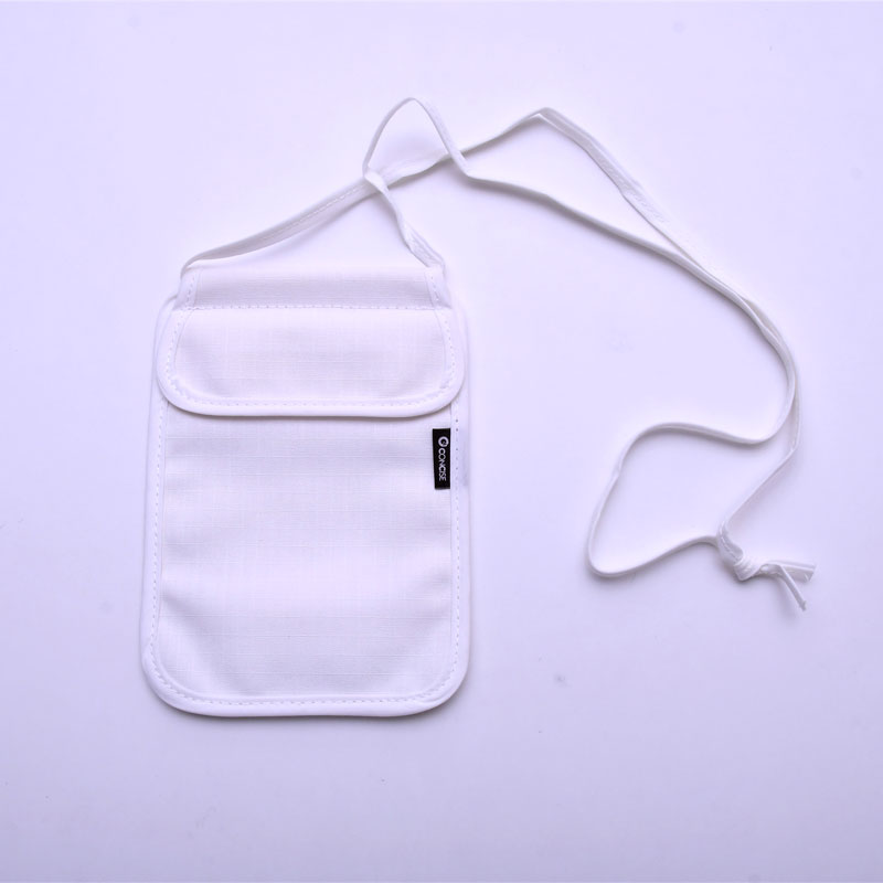 （4512008536871/88/95）トラベルスタンダードポーチ 貴重品 盗難防止 セキュリティ 肩掛け 首下げ ベルクロ シンプル 軽量 海外旅行 コンサイス CONCISE