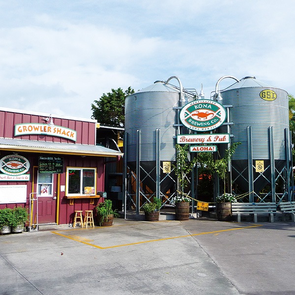 【世界のお土産】（送料はまとめ買いがお得！）ハワイ 土産 コナビール ビッグウェーブ ゴールデンエール 6缶セット