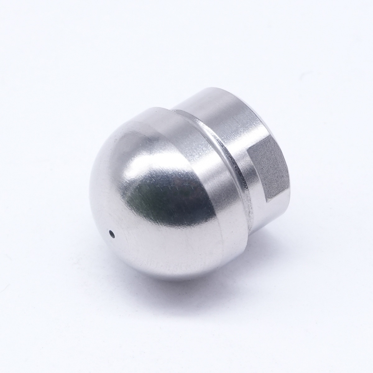 1/8ねじ込みロケットノズル　後方1.1ｘ5穴　前方0.7ｘ1穴