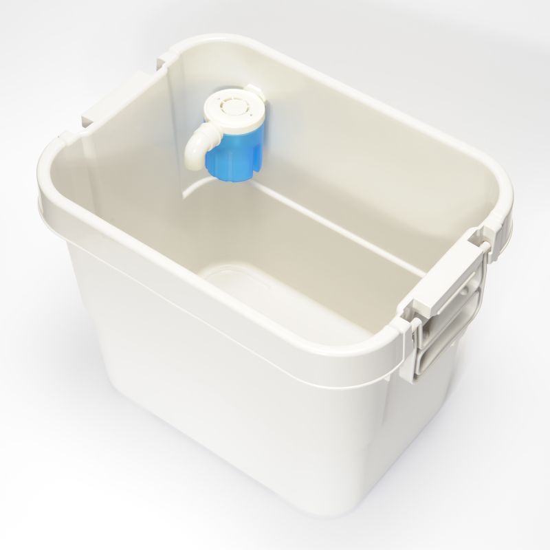 止水フロート付き貯水タンク
