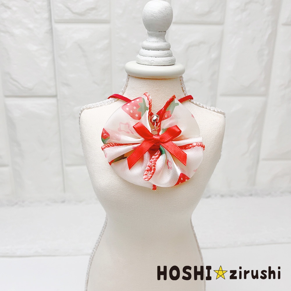 イチゴ柄リボンペンダント【20個入り】 Pet choker Dog collar Pet ribbon Pet accessories pendant