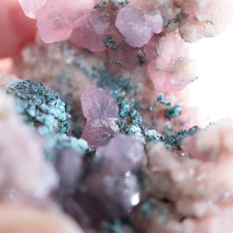 コバルトカルサイト モロッコ産 [鉱物標本] モロッコ産 コバルトカルサイト – 天然石ハッピーギフト