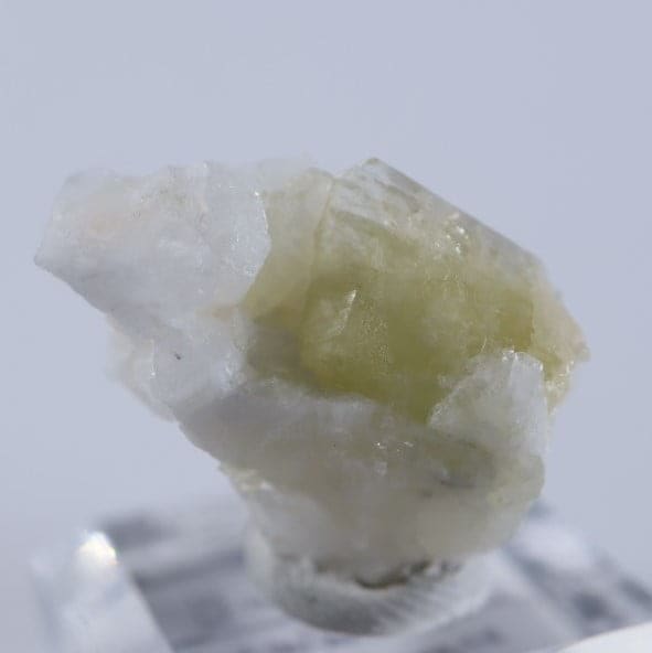 ブラジリアナイト　希少宝石鉱物標本 ブラジリアナイト | 鉱物標本,ハ行,ブラジリアナイト | ほたるみねらる