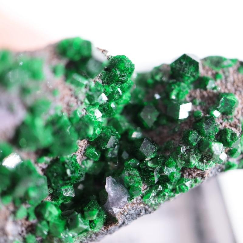 ロシア産 ウバロバイト ガーネット | 鉱物標本,カ行,ガーネット