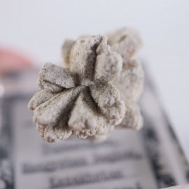 �����ե����󻺡����쥹������