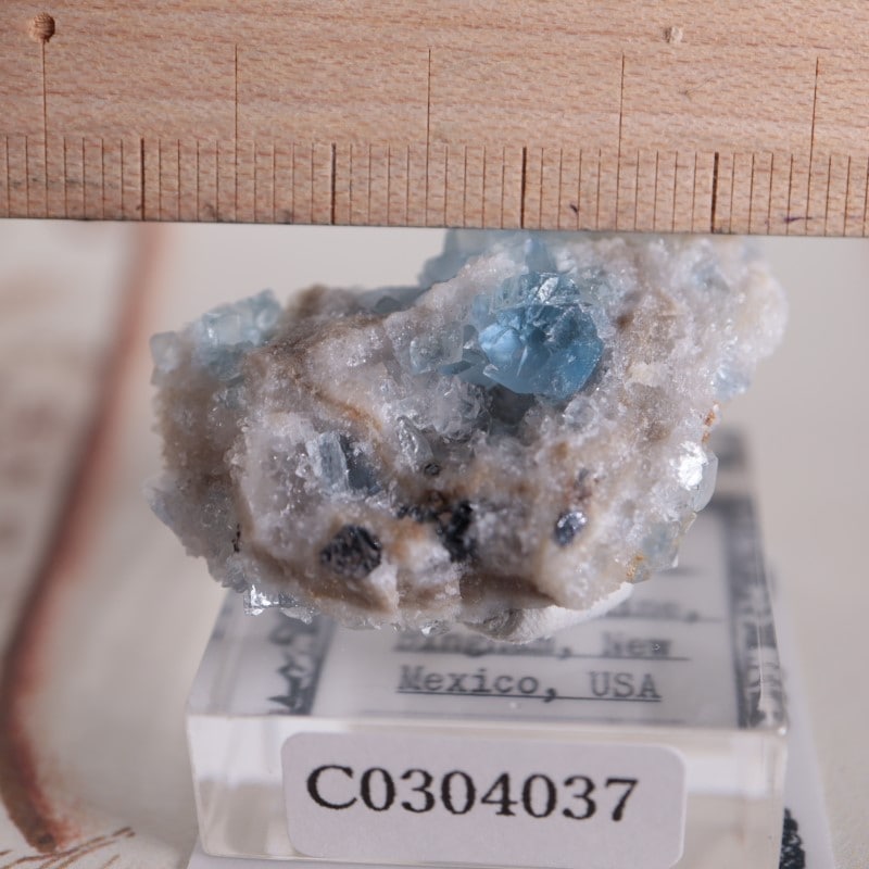 美品【鉱物 蛍石 原石】アメリカ・ニューメキシコ・ビンガム・ブラン