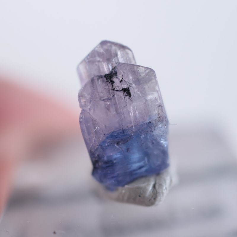 タンザナイト/ゾイサイト Tanzanite 灰簾石 タンザニア 原石 天然石