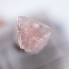 フローライト/蛍石 (フランス産)」の取扱商品一覧 - ほたるみねらる