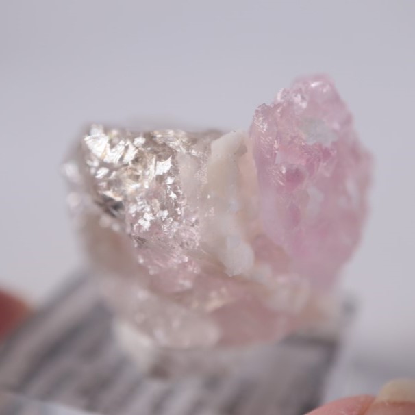 【鉱物標本】ローズクォーツ ブラジル産 ブラジル産 ローズクォーツ | 鉱物標本,カ行,クォーツ/水晶