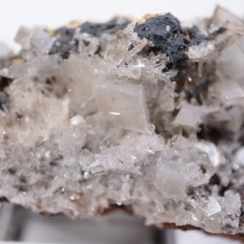 �ᥭ���������إߥ��ե�����