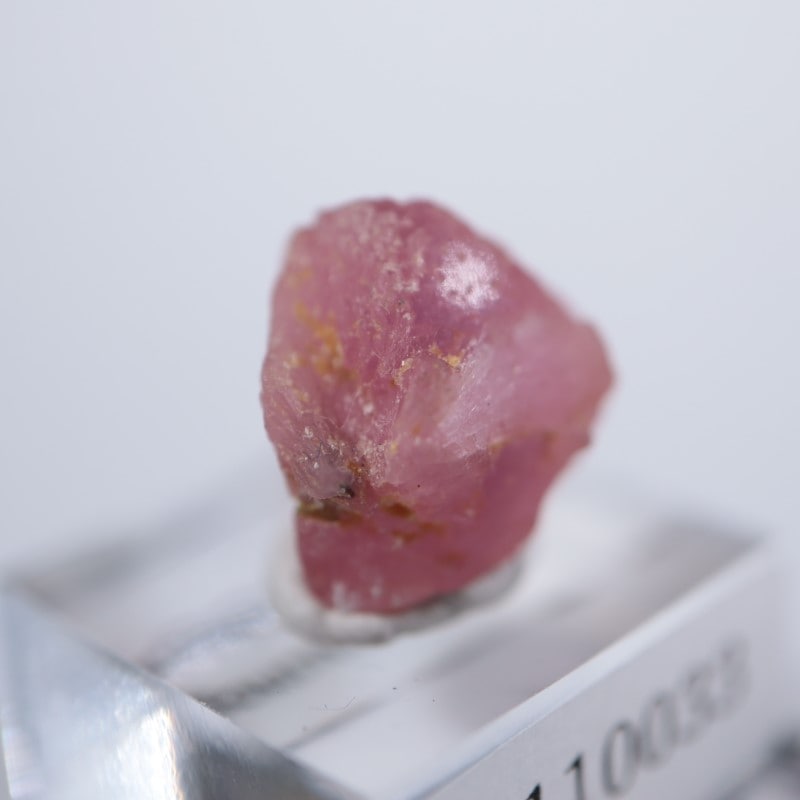 モゴック産 マッシュルームトルマリン | 鉱物標本,タ行,トルマリン