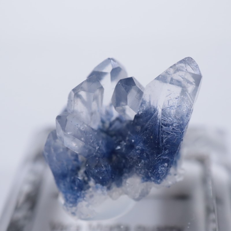 ブラジル産 デュモルチェライトインクォーツ | 鉱物標本,カ行,クォーツ
