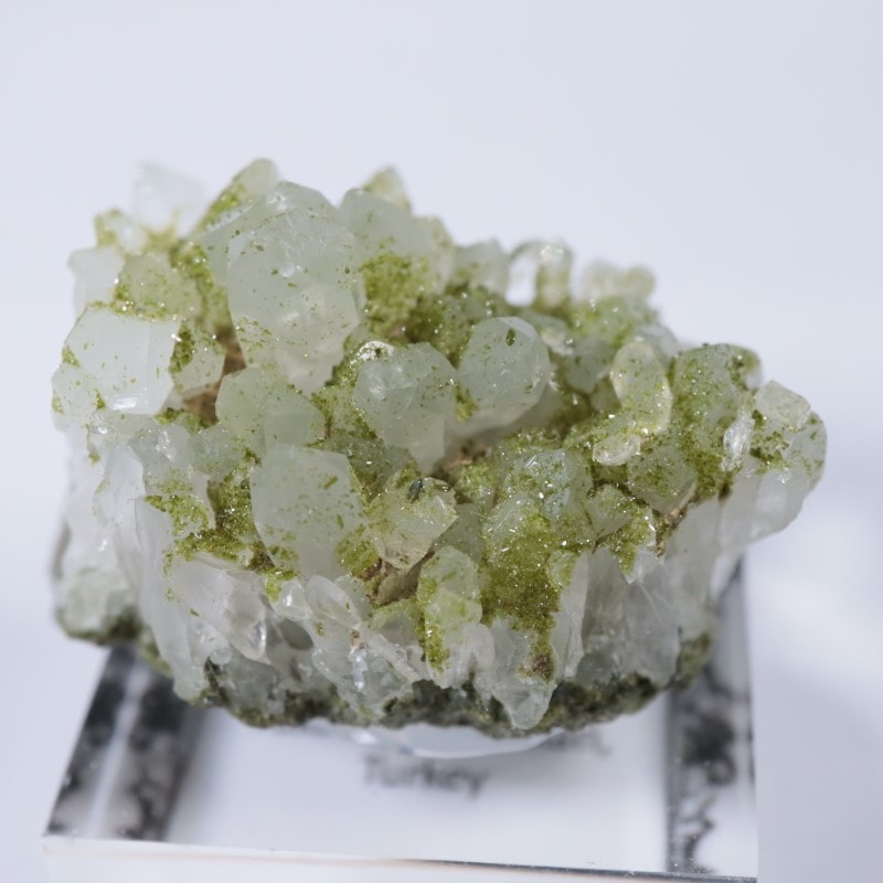 トルコ産エピドート&水晶　天然石 鉱物 原石 トルコ産 エピドート・水晶 – 天然石ハッピーギフト