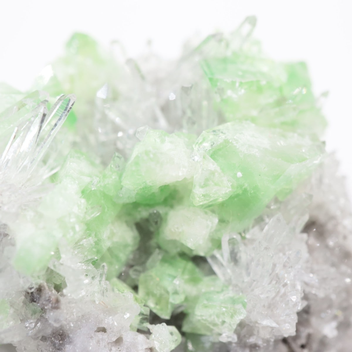 ペルー産　Augelite on Quartz 共生標本 ペルー産 Augelite(アウゲライト)・Quartz – 天然石ハッピーギフト