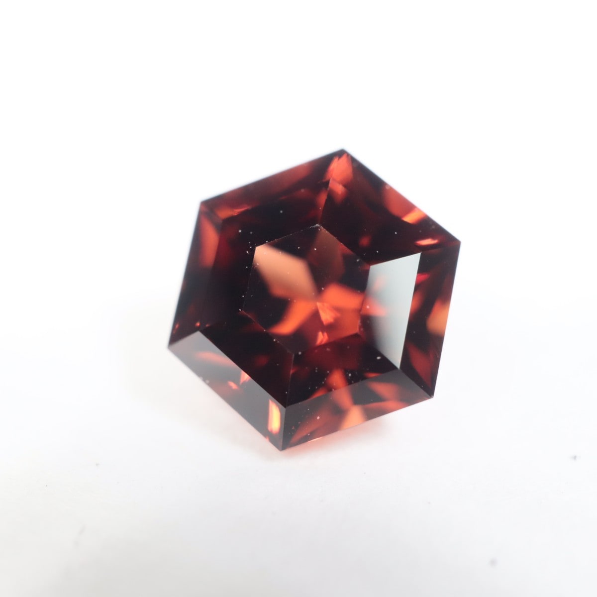 タンザニア産レッドジルコン 1.372ct | 宝石・ルース | ほたるみねらる 