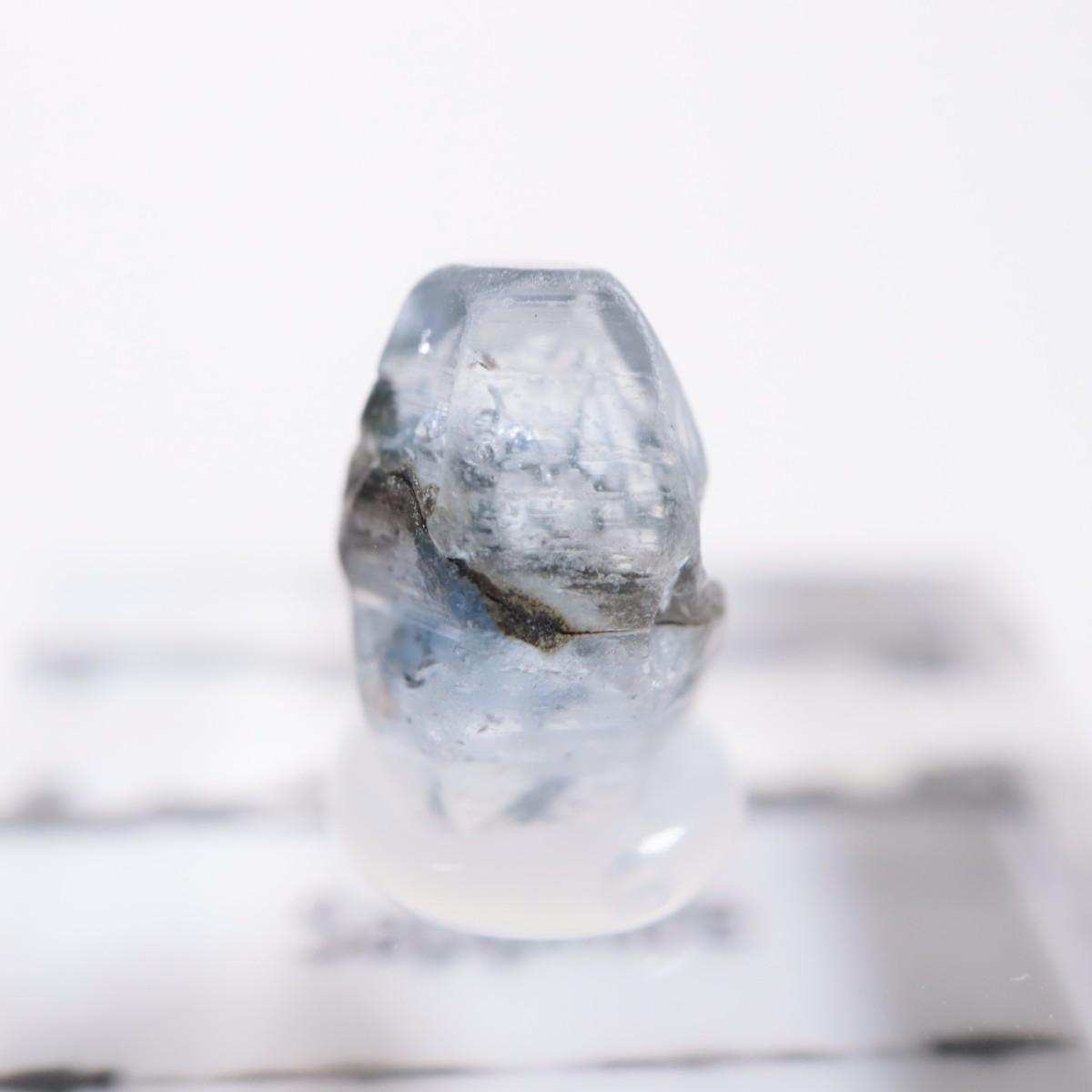 サファイア　綱玉　結晶　原石　スリランカ　1 サファイア 結晶原石 スリランカ R1-5541 | MineralQuest