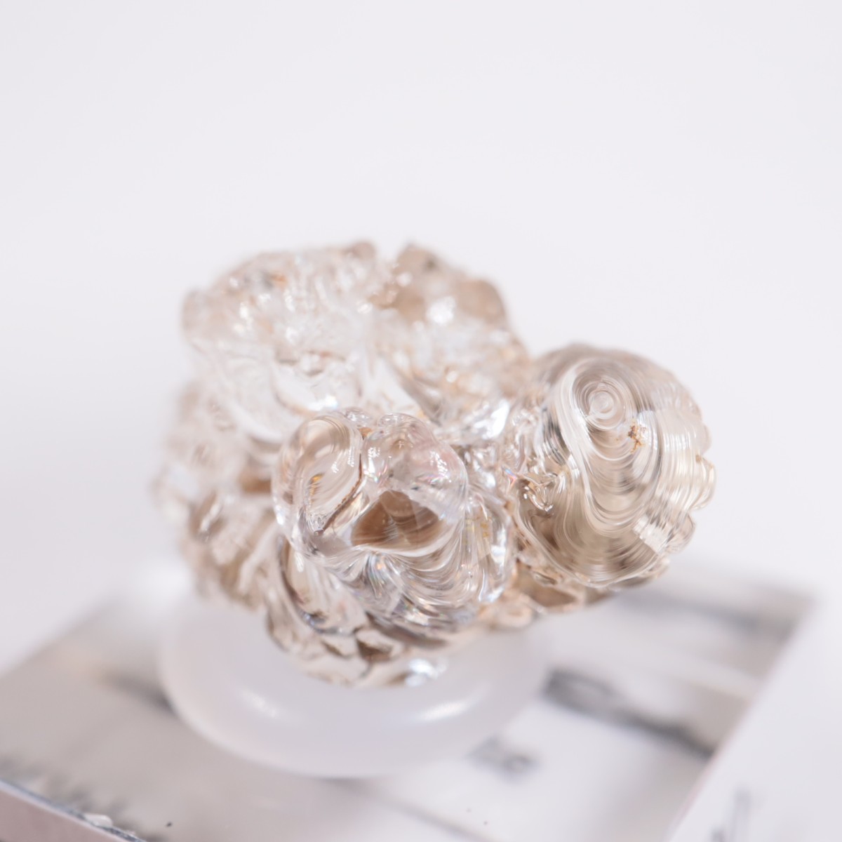 チェコ産 ハイアライトオパール | 鉱物標本,ア行,オパール/蛋白石