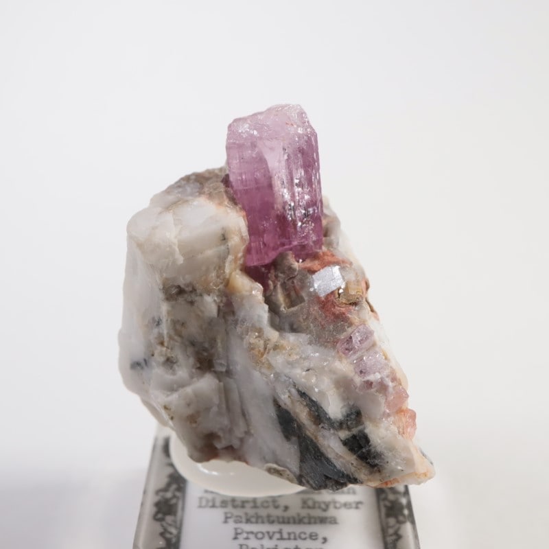 ピンクトパーズ　パキスタン産　660 ピンクトパーズ Topaz 鉱物たちの庭