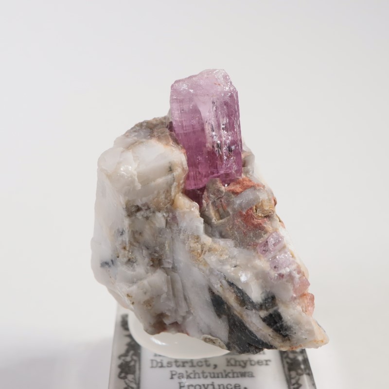 ピンクトパーズ 0.35ct 11月の誕生石 オーロプレト ブラジル産