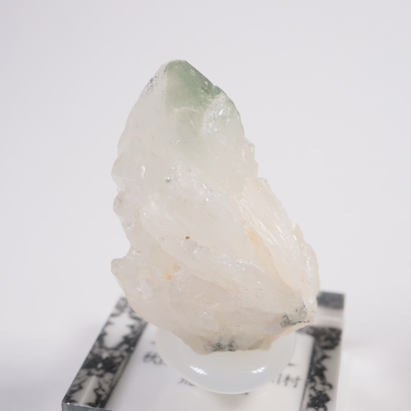 荒川鉱山産 緑水晶 | 鉱物標本,カ行,クォーツ/水晶 | ほたるみねらる